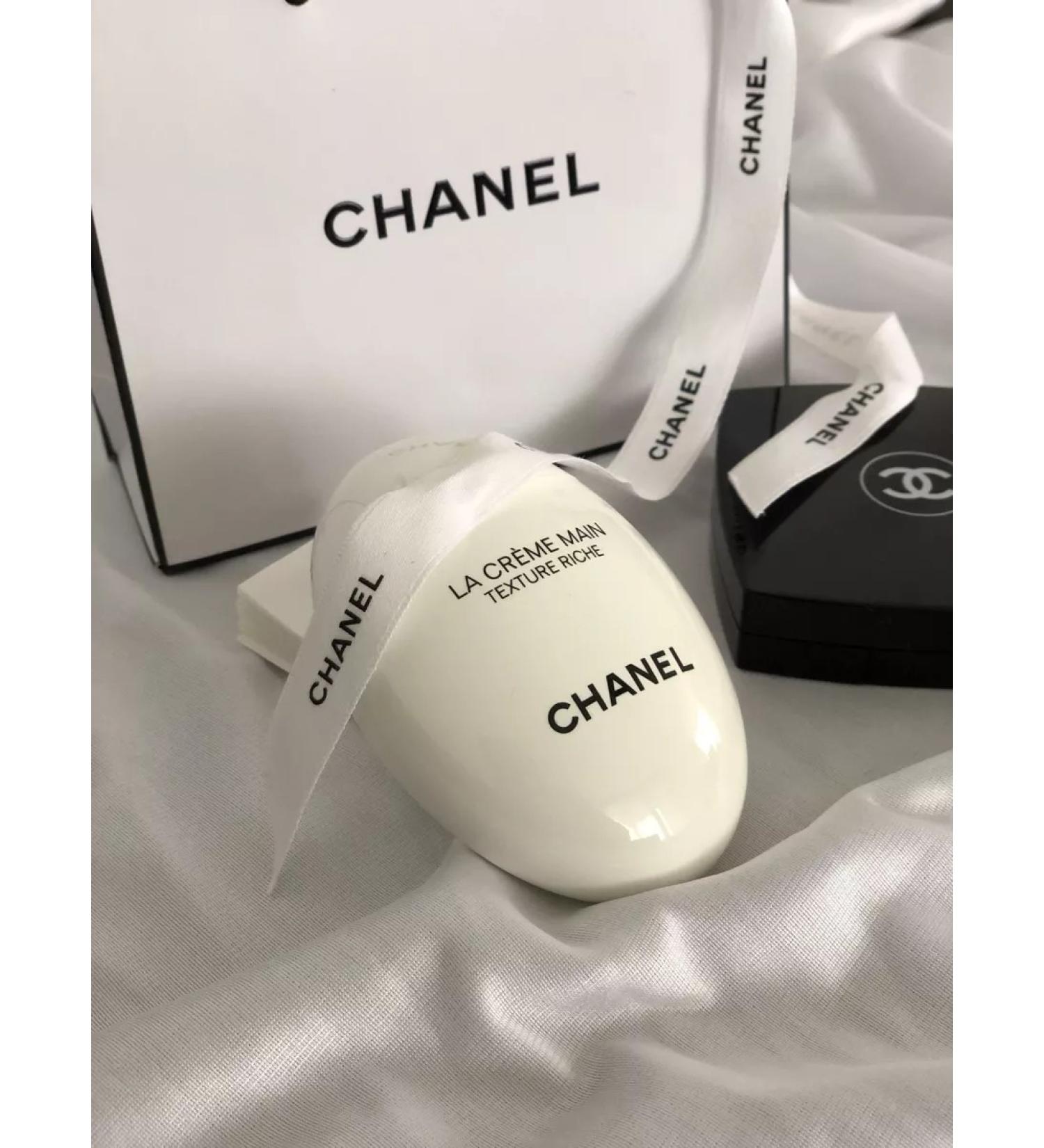 MIAN Hand cream egg La Cr me Main and Chanel bag - Buy Online on GoSupps.com
