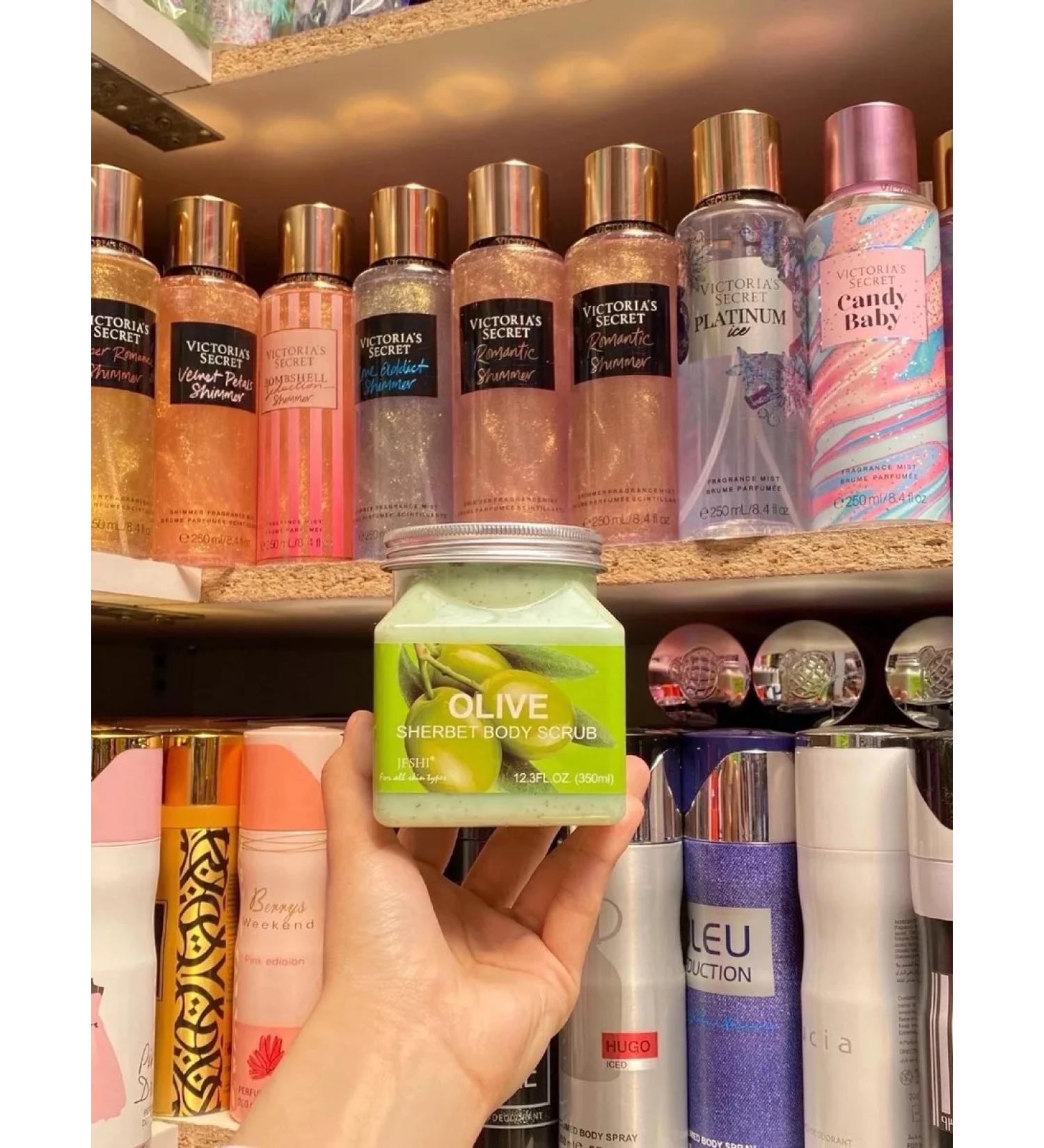 Luxury cosmetics Brightening body scrub