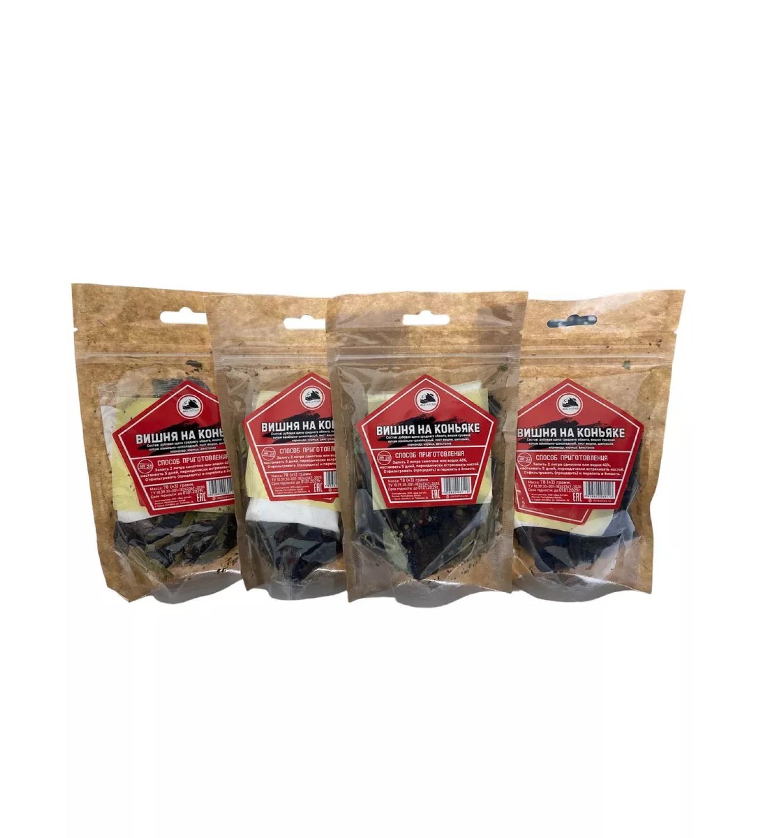 Roskomfort Set for tinctures of cherry on cognac Grandfather Altai - 4pcs