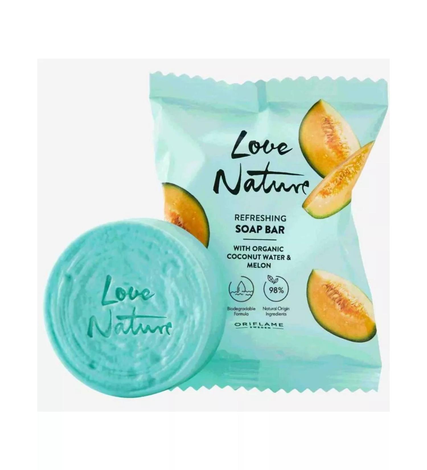 Oriflame Invigorating soap with coconut water and melons Love Nature
