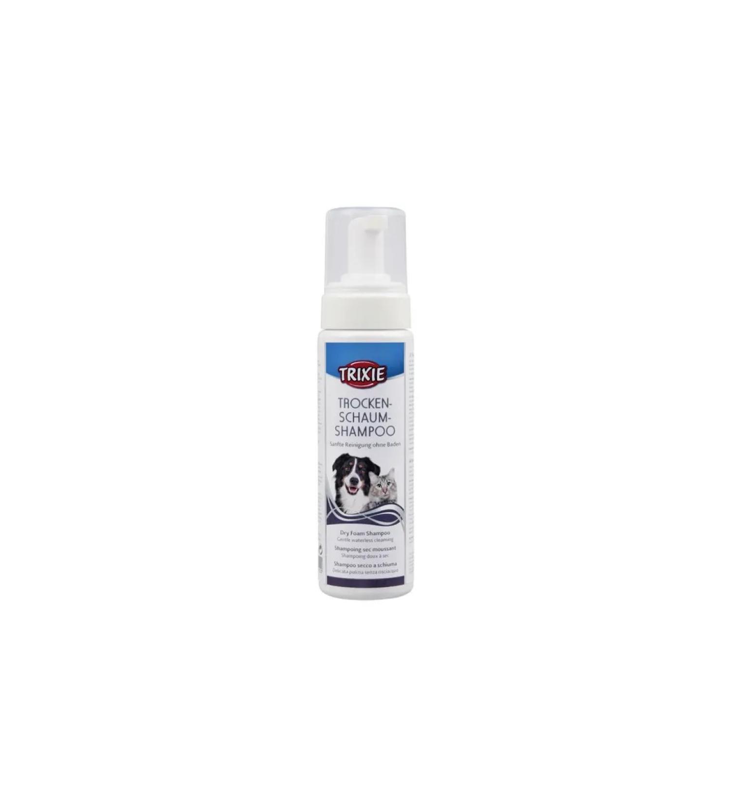 Trixie Dry shampoo-peel for dogs and cats - Buy Online on GoSupps.com
