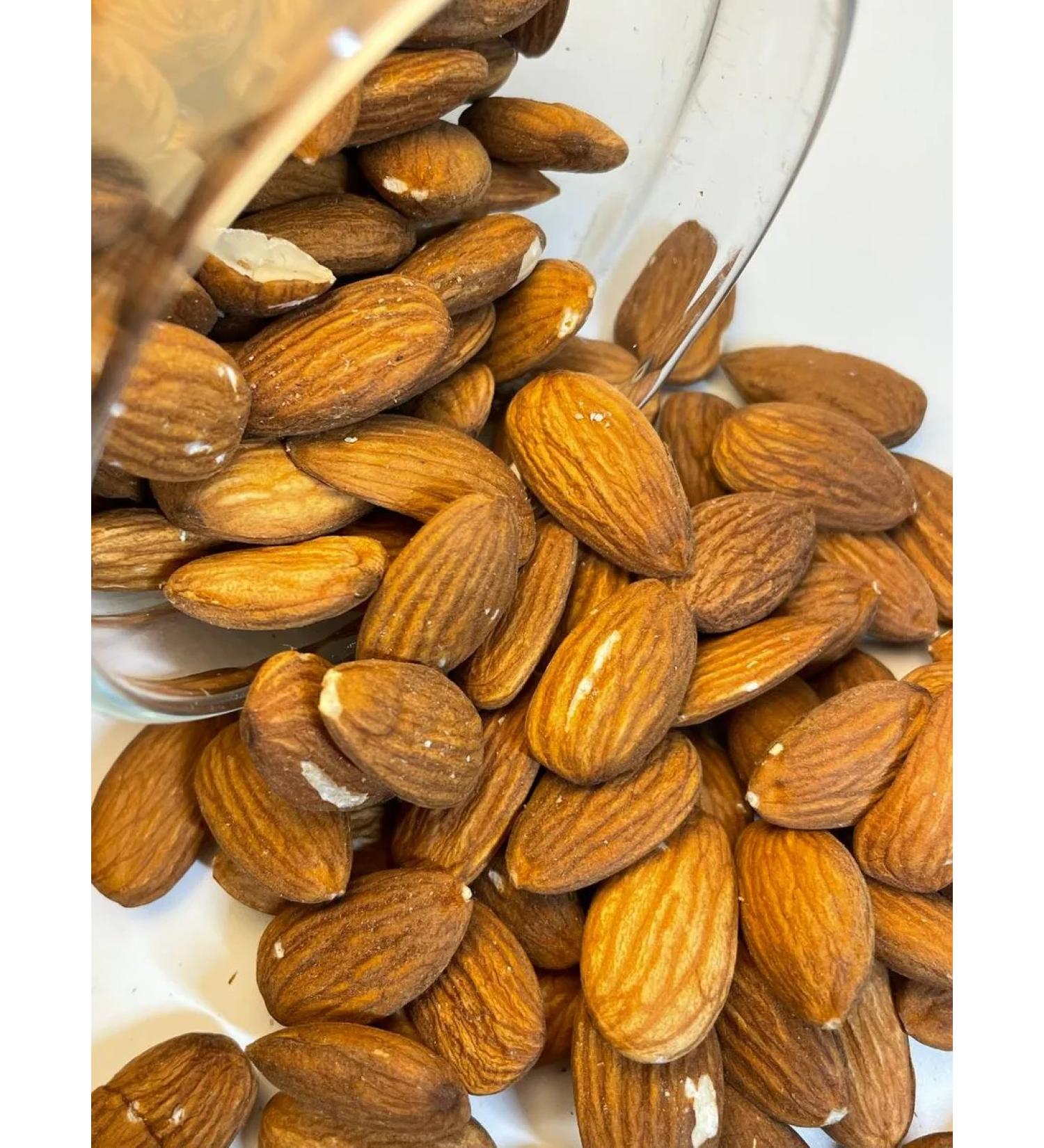 Eat a Nut Almonds raw fresh yield 400 grams - Buy Online on GoSupps.com