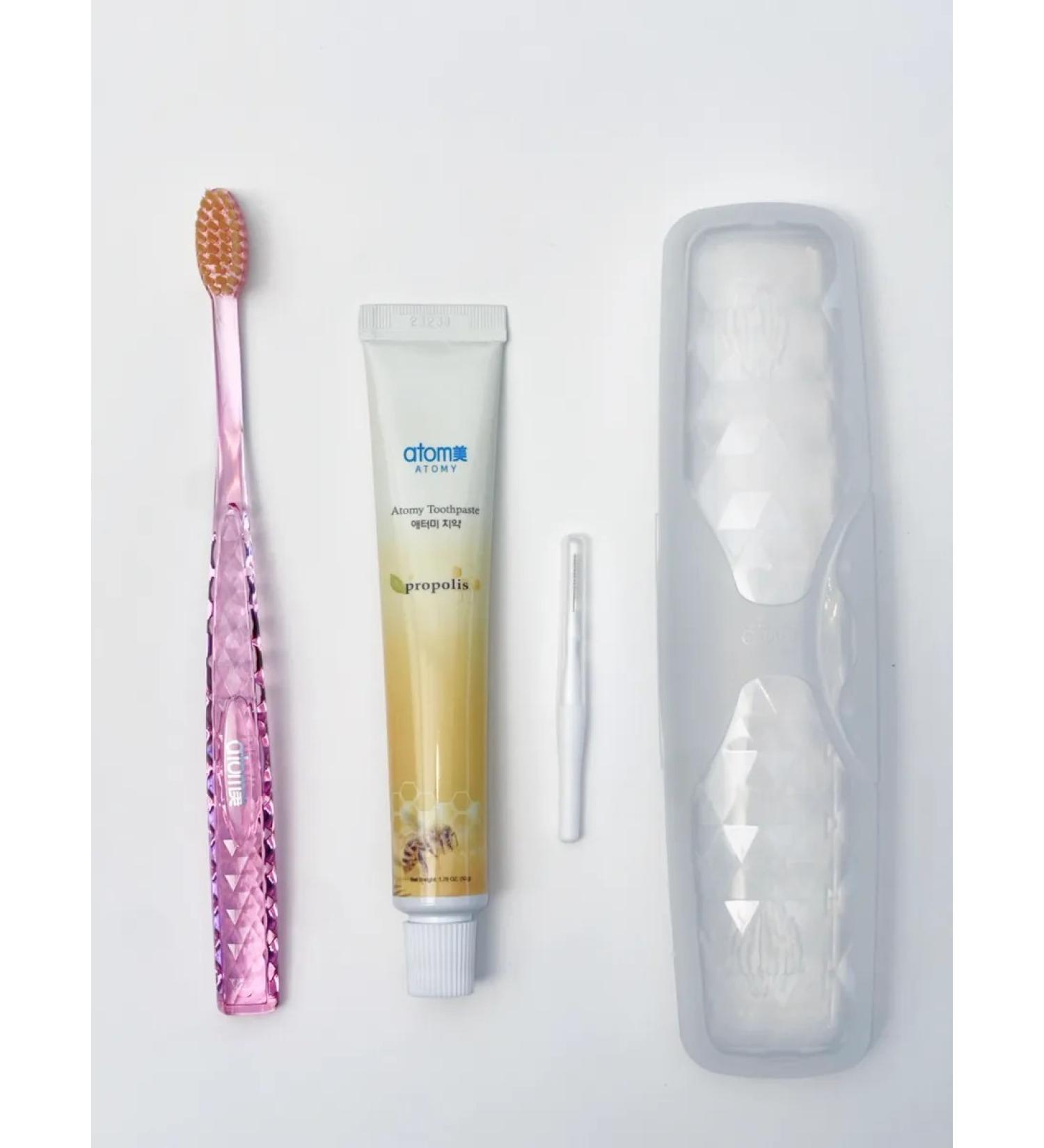 Toothpaste and brush set. - Buy Online on GoSupps.com