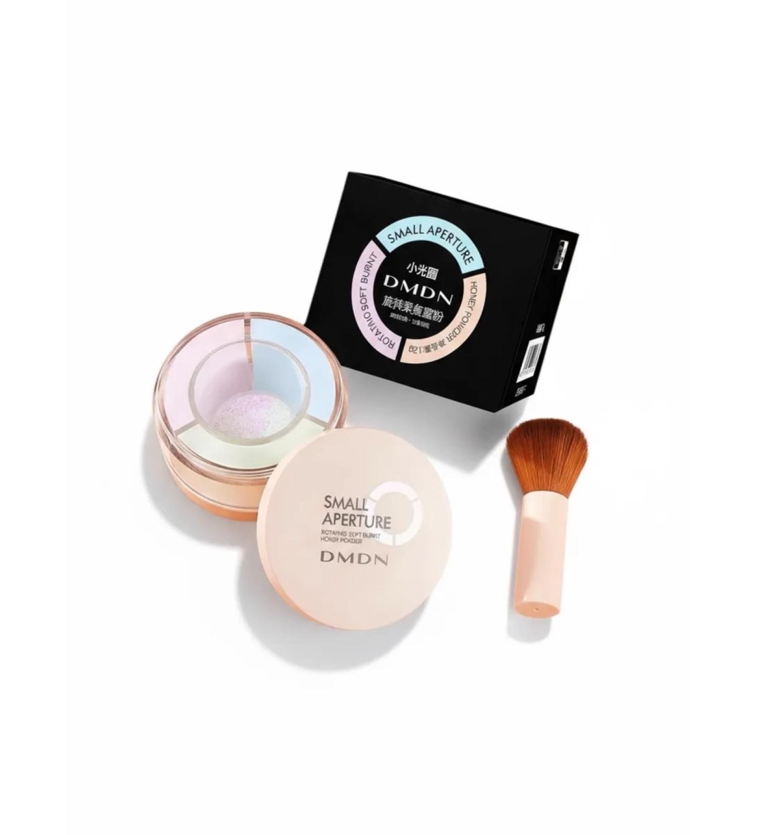 Powder crumbly with a brush