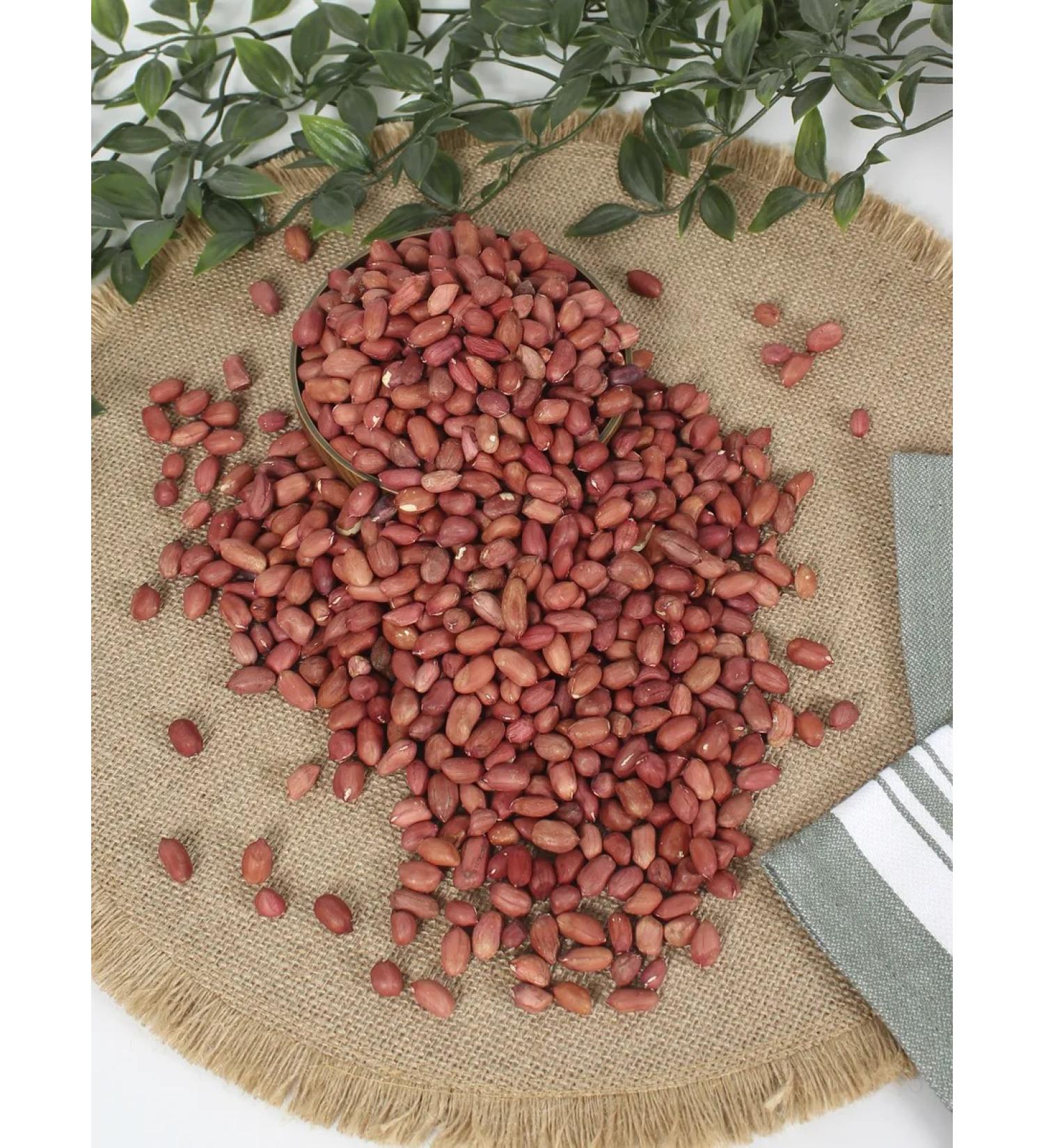 Raw peeled peanuts 1kg - Buy Online on GoSupps.com