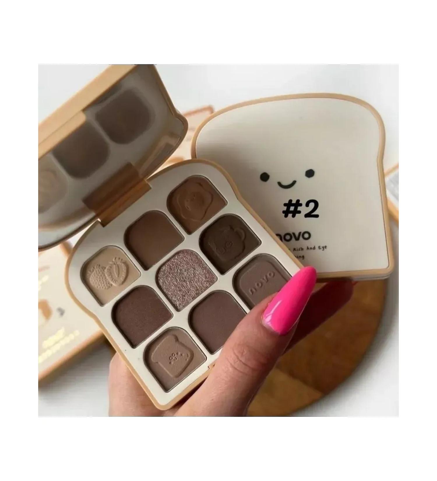 novo Nude palette of eye shadow 02