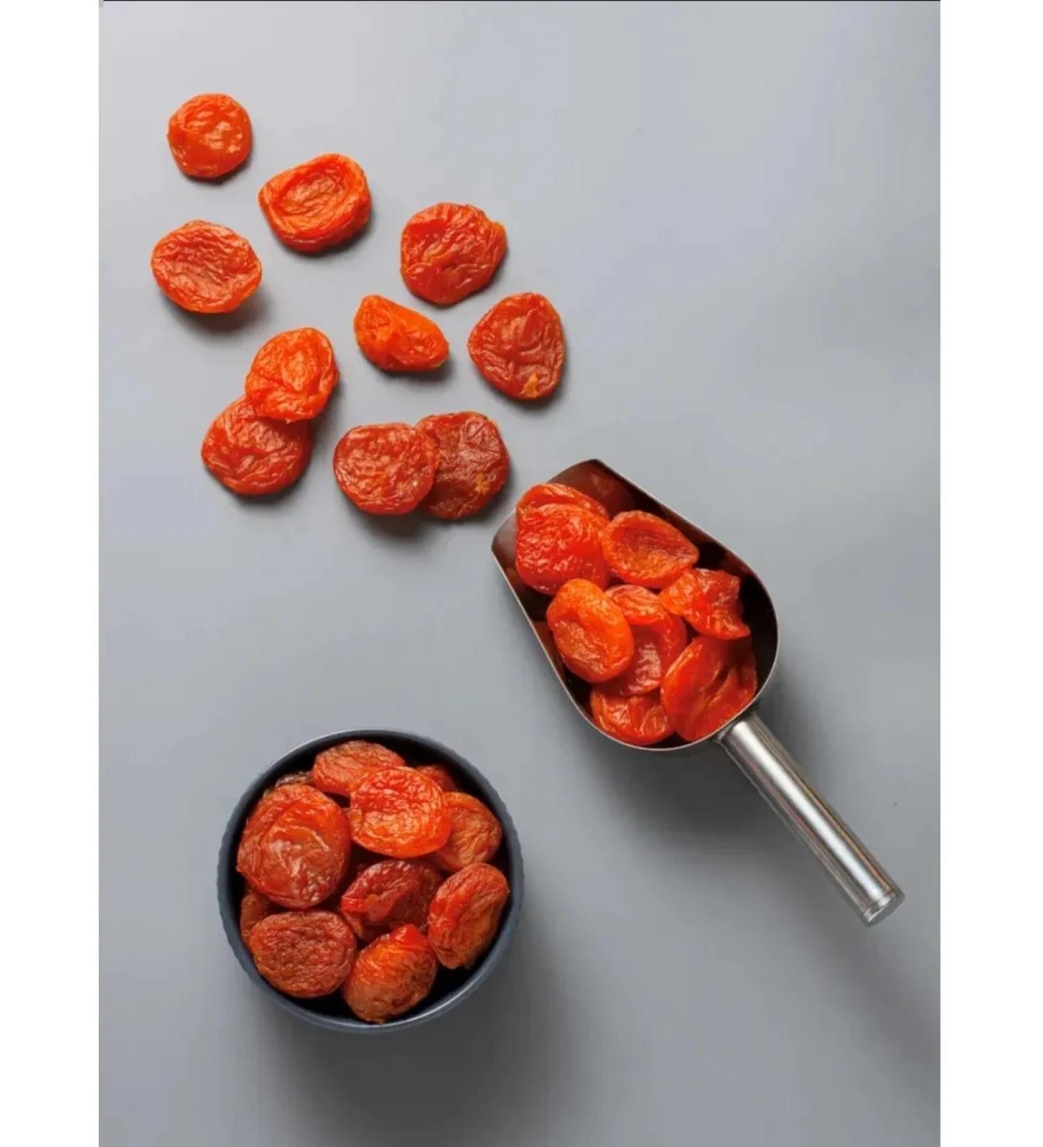 dried apricots