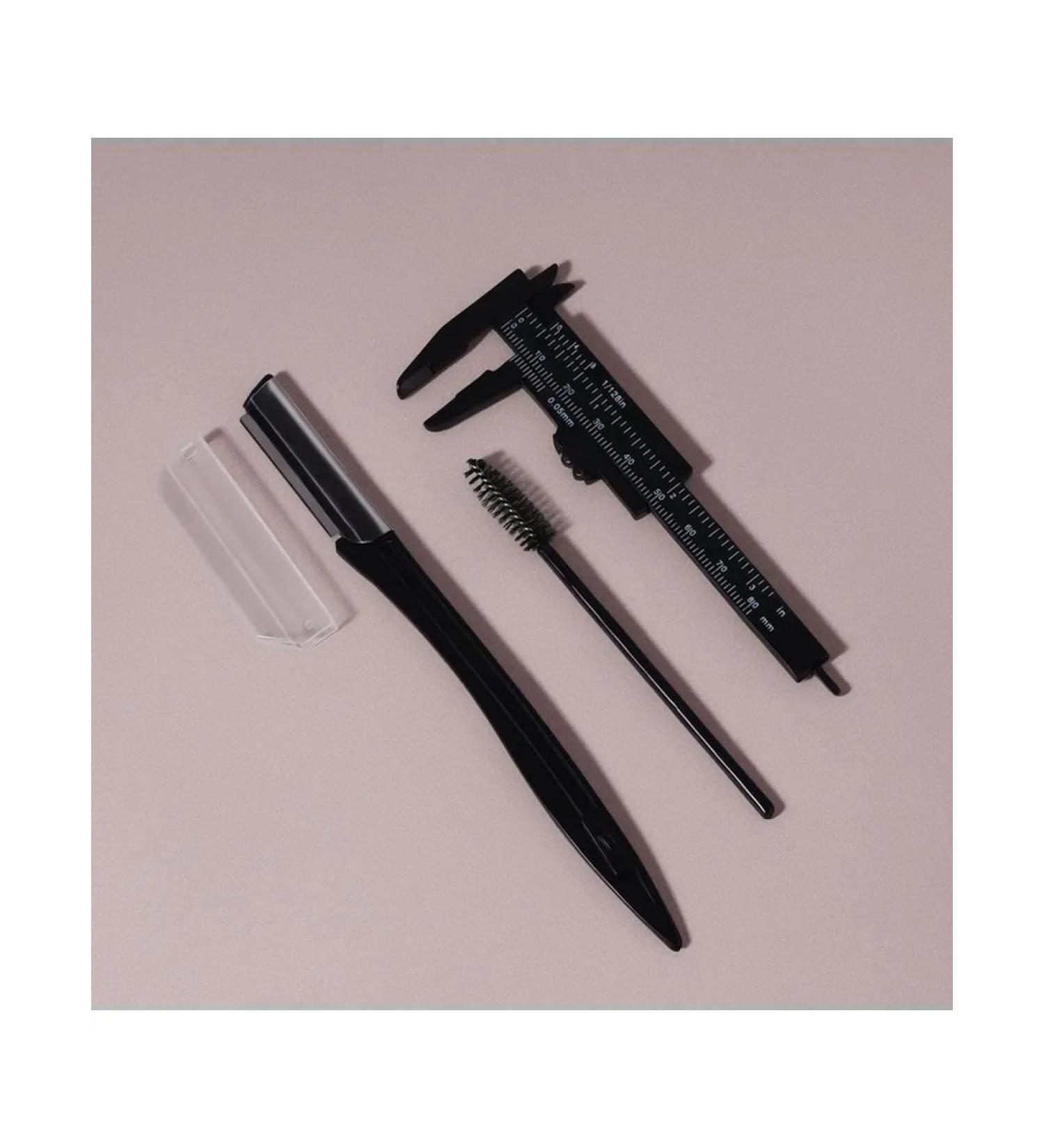 QF A set of eyebrow adjusting professional - Buy Online on GoSupps.com