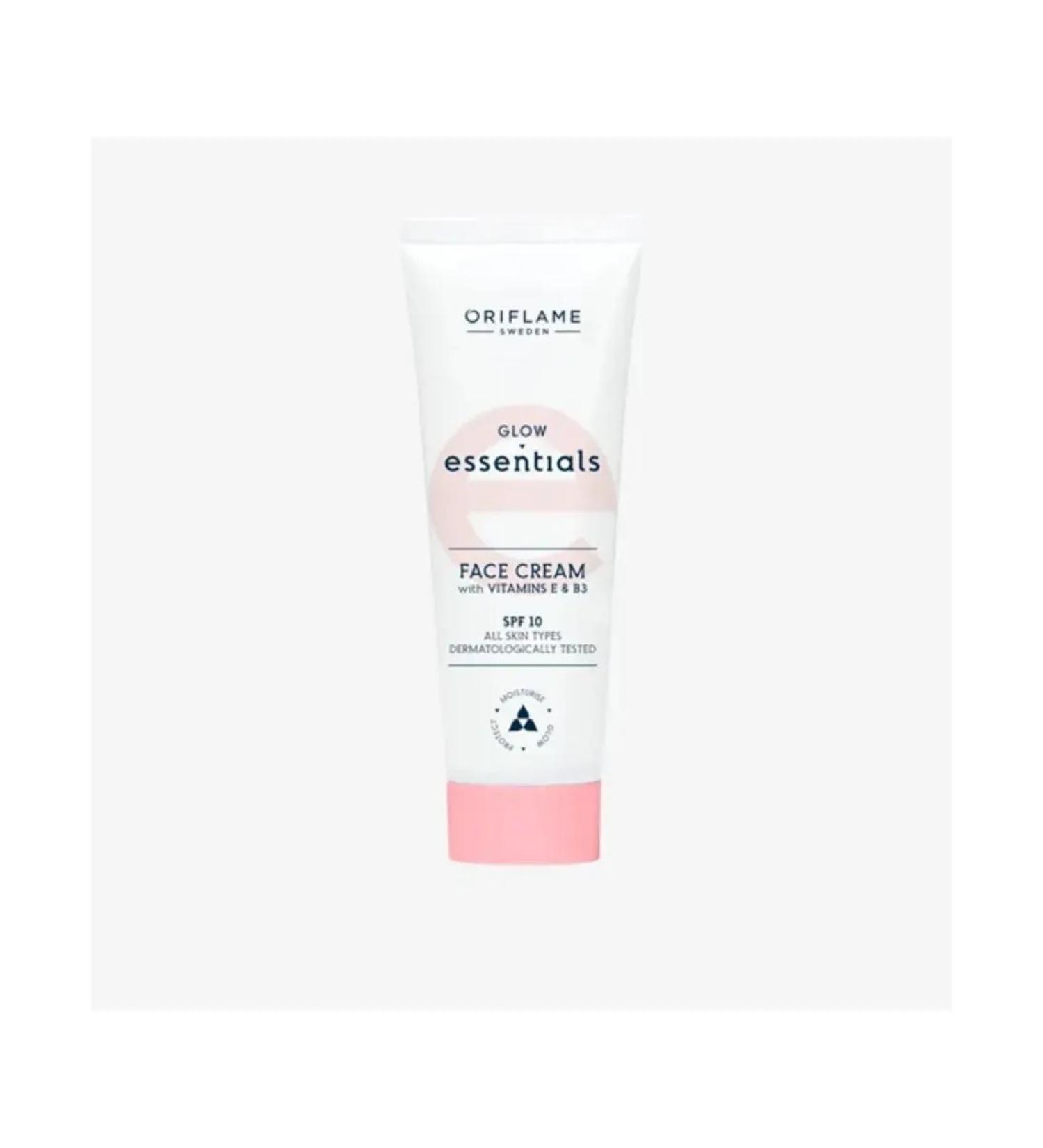 Oriflame SPF 10 Glow Essentials alignment