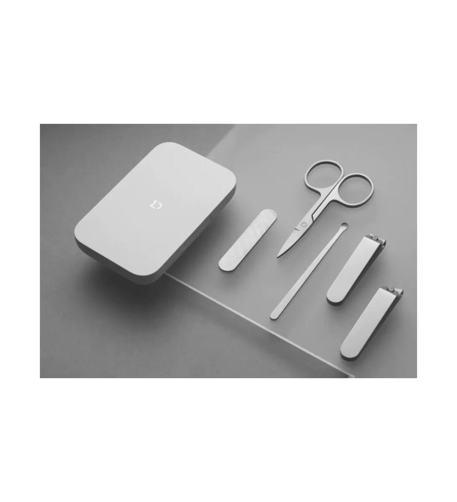 Compact multifunctional manicure set 5 in 1 - Buy Online on GoSupps.com