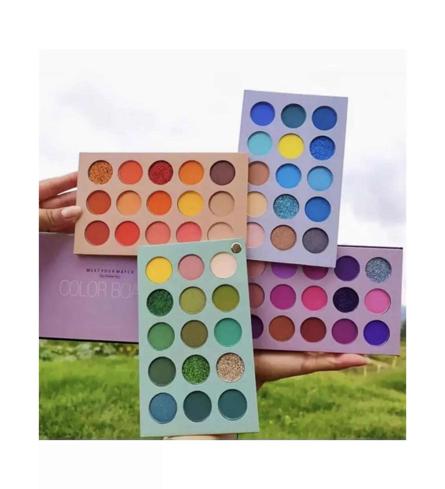Petit Capriz Palette of eye palette palette of shadows - Buy Online on GoSupps.com