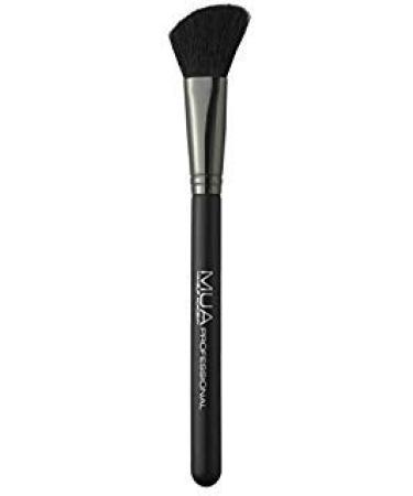 Angled Blush Brush