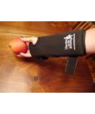 Buy Doctor in the House Carpal Cure Wrist Brace | Left Black Standard Fit | International Shipping Available - Buy Online on GoSupps.com