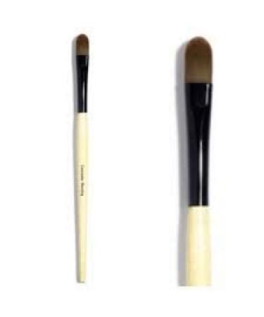 Bobbi Brown Concealer/Blender Brush