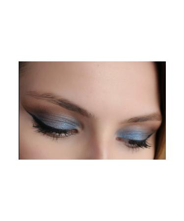 Golden Rose Silky Touch Eyeshadow Single Light Blue Eyeshadow No:06 - Buy Online on GoSupps.com