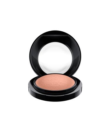 Mac Luminous Finish Powder Blush - Mineralize Blush - Humour Me 4 G - Buy Online on GoSupps.com