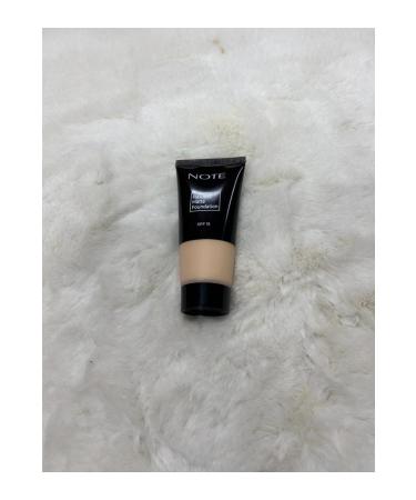 Note Cosmetics Flawless Matte Foundation Wheat Color Tone
