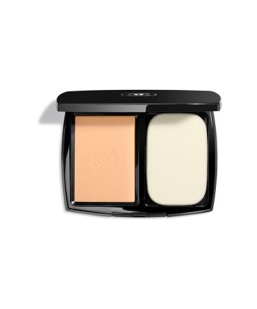 Chanel ULTRA LE TEINT - Shiny Matte Finish Foundation
