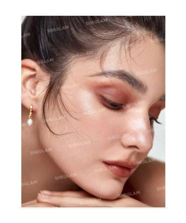 Shiseido Innerglow Cheekpowder - 8 Hours Long-Lasting Multi-Purpose Highlighter and Blush 4 gr