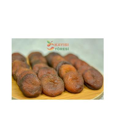Fine flavors of the Aegean: Apple Jam with Walnut Filling