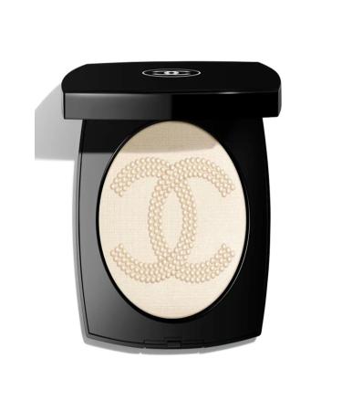 Chanel SUBLIMAGE LE TEINT-Revitalizing Foundation with Vanilla Planifolia Water 30G