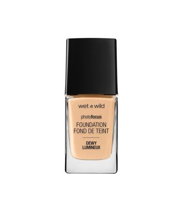 WET N W LD wet n wild Photo Focus Foundation Dewy Lumineux Foundation Soft Beige
