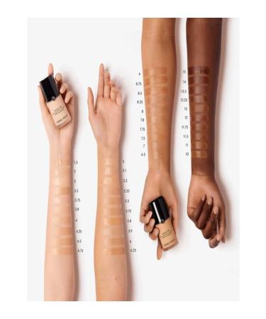 Armani Beauty Luminous Silk-Long Lasting Silky Light Texture Moisturizing Illuminating Foundation 30ML - Buy Online on GoSupps.com