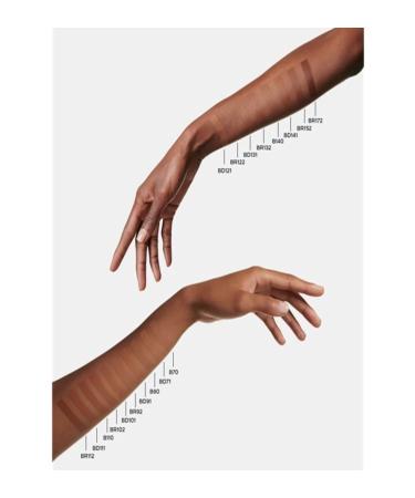 Chanel LES BEIGES-12 Hour Effective Luminous Appearance Moisturizing Satin Finish Foundation 30ML - Buy Online on GoSupps.com