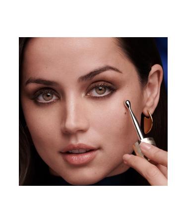 Estee Lauder Pure Color Creamy Long-Lasting and Plumping Lipstick Creme Lipstick