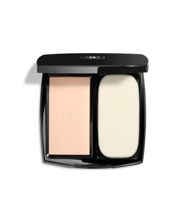 Chanel ULTRA LE TEINT-Fine Structured Illuminating Matte Finish Compact Foundation