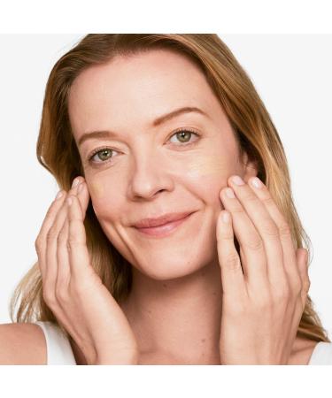 Clinique City Block Sheer Oil-Free Daily Face Protector Broad Spectrum SPF 25 Primer 1.4 oz - Transform Your Style with the Best Innovation Today! - Buy Online on GoSupps.com