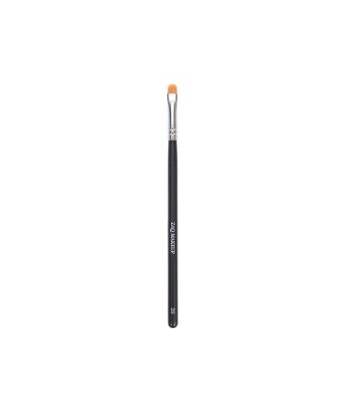 ZAQ Flat Concealer Brush Professional Makeup Brush for Under Eye Concealer Liquid Cream Foundation Blending Soft Vegan Synthetic Bristles Eye Makeup Brush Black