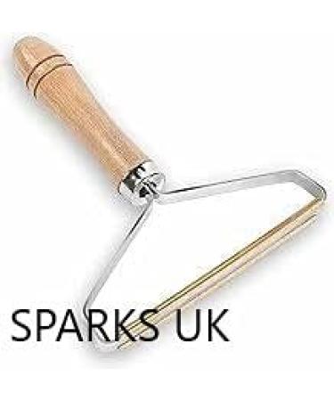 2 pcs Lint Remover on Carpet Clothes Fabric Pets Dog Hair Remover cat Hair Remover Double Sided Blade Carpet Scraper pet Hair Remover Fuzz Ball Remover (UK Seller) - Buy Online on GoSupps.com