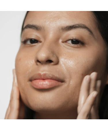 Discover Clinique Acne Solutions Cleansing Gel 4.2 oz - Elevate Your Style Instantly! - Buy Online on GoSupps.com