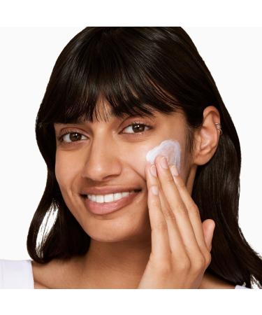 Clinique Broad Spectrum SPF 50 Mineral Sunscreen Fluid For Face 1.0 oz - Transform Your Style with the Best Innovation Today! - Buy Online on GoSupps.com