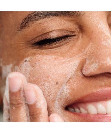 Discover Origins GinZing Refreshing Scrub Cleanser 5.0 oz - Elevate Your Style Instantly! - Buy Online on GoSupps.com