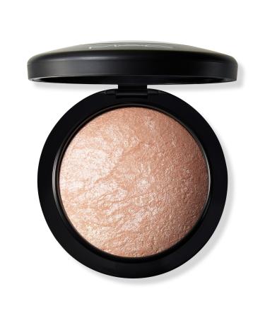 MAC Mineralize Skinfinish Powder Highlighter Soft And Gentle 0.35 oz