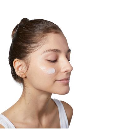 Discover CeraVe Hydrating Hyaluronic Acid Face Serum with Vitamin B5 for Dry Skin 1.0 oz - Elevate Your Style Instantly! - Buy Online on GoSupps.com