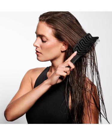 Discover The Hair Edit Detangle & Massage Flexible Vent Brush - Elevate Your Style Instantly! - Buy Online on GoSupps.com