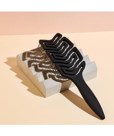 Discover The Hair Edit Detangle & Massage Flexible Vent Brush - Elevate Your Style Instantly! - Buy Online on GoSupps.com