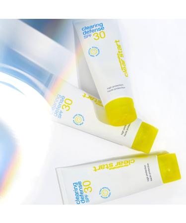 Discover Dermalogica Clear Start Clearing Defense Moisturizer SPF 30 2.0 oz - Elevate Your Style Instantly! - Buy Online on GoSupps.com