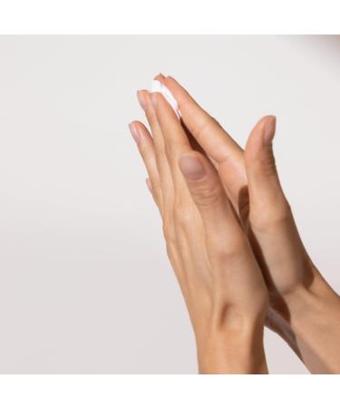 Discover Dermalogica Clear Start Clearing Defense Moisturizer SPF 30 2.0 oz - Elevate Your Style Instantly! - Buy Online on GoSupps.com