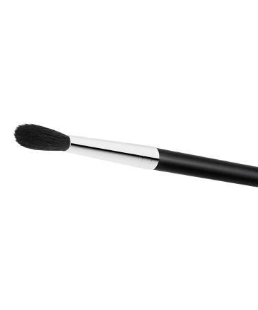 Discover MAC 224 Synthetic Tapered Blending Brush - Elevate Your Style Instantly! - Buy Online on GoSupps.com
