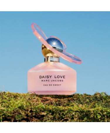 Marc Jacobs Daisy Love Eau So Sweet Eau de Toilette Pen Spray 0.3 oz - Transform Your Style with the Best Innovation Today! - Buy Online on GoSupps.com