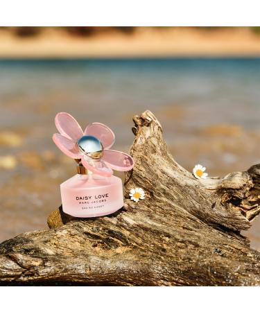 Marc Jacobs Daisy Love Eau So Sweet Eau de Toilette Pen Spray 0.3 oz - Transform Your Style with the Best Innovation Today! - Buy Online on GoSupps.com