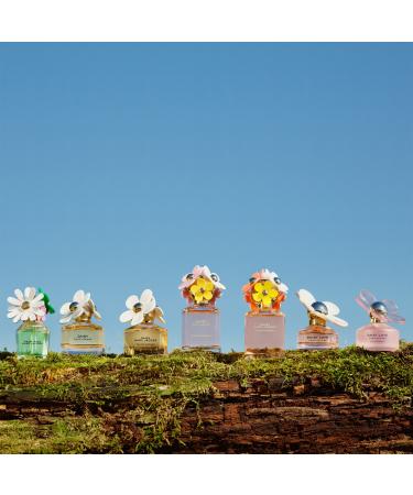 Marc Jacobs Daisy Love Eau So Sweet Eau de Toilette Pen Spray 0.3 oz - Transform Your Style with the Best Innovation Today! - Buy Online on GoSupps.com