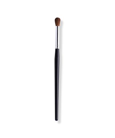 Morphe M332 Domed Fluffy Crease Brush 1 ct