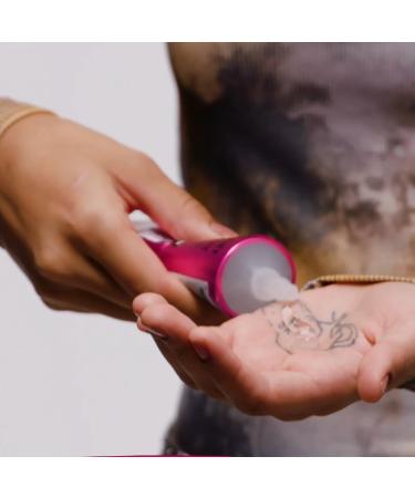 Discover Bed Head Wanna Glow Hydrating Jelly Oil For Shiny Smooth Hair 3.38 oz - Elevate Your Style Instantly! - Buy Online on GoSupps.com