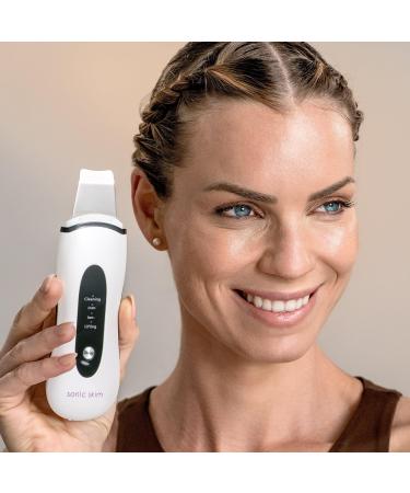 Discover Michael Todd Beauty Sonicskim Ultrasonic Pore Extractor & Serum Infuser Pearl White - Elevate Your Style Instantly! - Buy Online on GoSupps.com