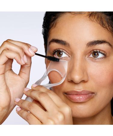 Discover Tweezerman Eyelash Guard & Comb - Elevate Your Style Instantly! - Buy Online on GoSupps.com